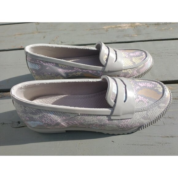 Cougar Ritz rubber rain mocasin shoes, size 6, Pattern: Snake Pigeon - Picture 4 of 11